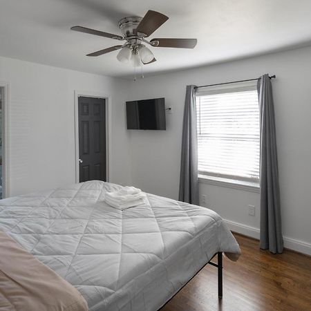 3Bed City Ranch Near Dtr Raleigh Exterior foto